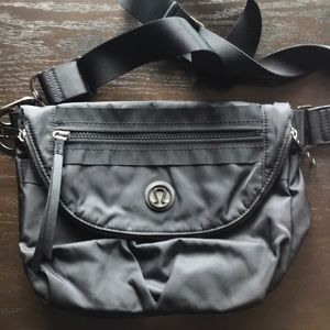 Lululemon black crossbody bag
